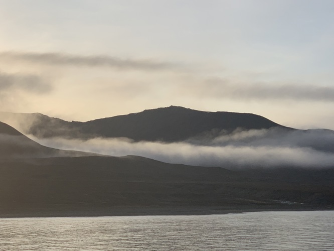 Cool photo in Greenland - nothing green here!