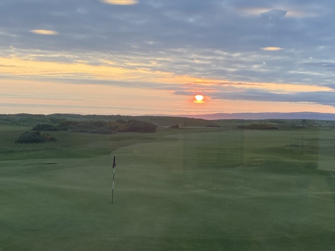 Sunset over the 18th on the Ailsa Course