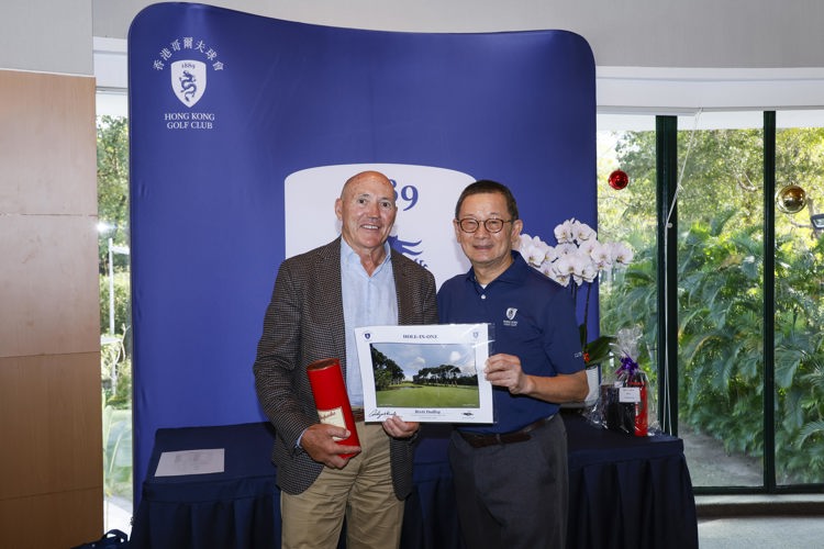 Presenation for my hole in one at Hong Kong Golf Club Dec 2024