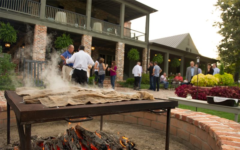 ChampionsRetreat.GrilleHouse.1920x1200.3-1920x1200