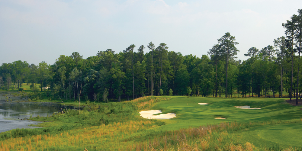 Champion's Retreat - The Bluff