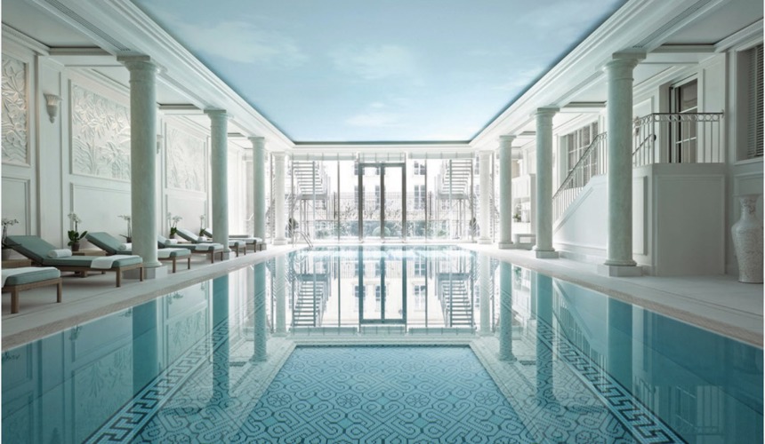 Shangri La Paris in door pool
